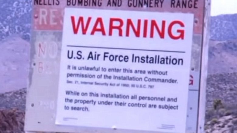 Tentuan të futen në Zonën 51, shihni si reaguan baza sekrete në SHBA (Foto/Video)