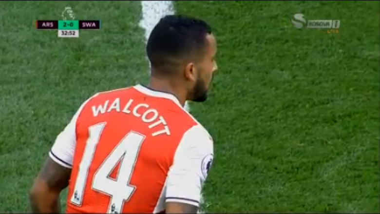 Walcott shënon golin e dytë, Arsenali drejt fitores (Video)
