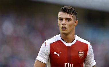 Xhaka tregon dallimin mes Ligës Premier dhe Bundesligas