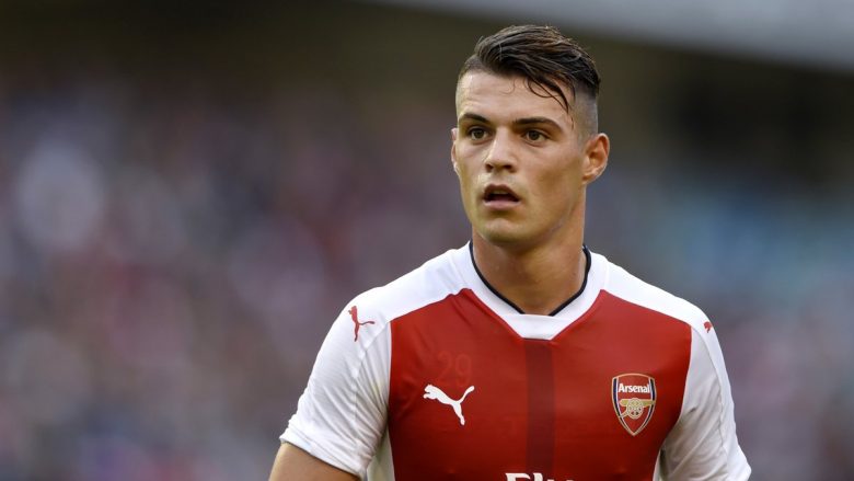 Xhaka tregon dallimin mes Ligës Premier dhe Bundesligas