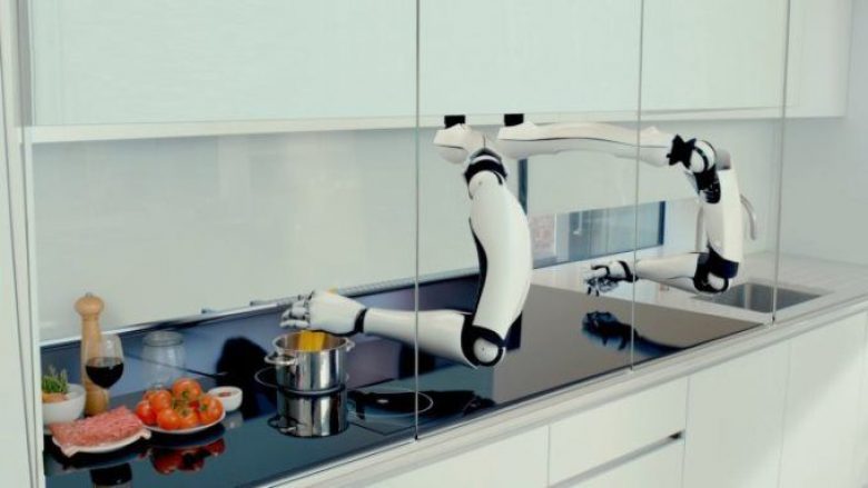 Roboti që mund të përgatisë 100 lloje të ndryshme recetash gatimi (Foto)