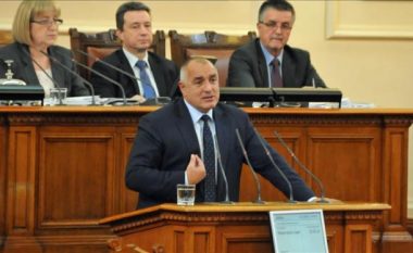 Parlamenti bullgar miratoi dorëheqjen e kryeministrit Borisov