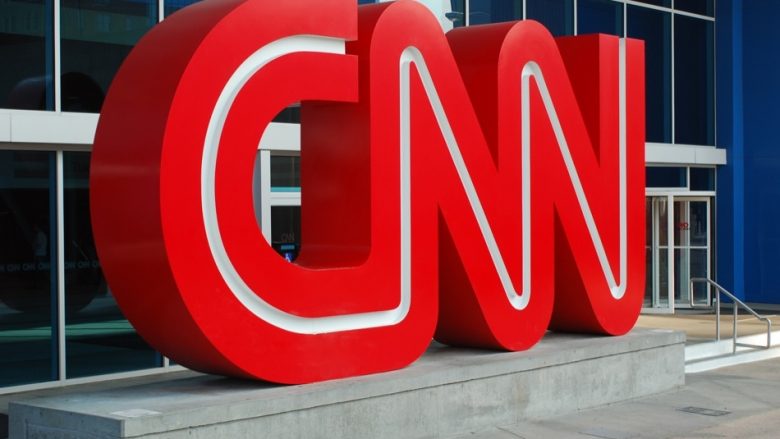 CNN çuditë botën, transmeton 30 minuta porno gjatë natës