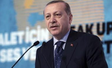 Erdogan-BE-së: Do ta nënshkruaj ligjin për dënim me vdekje nëse më vjen