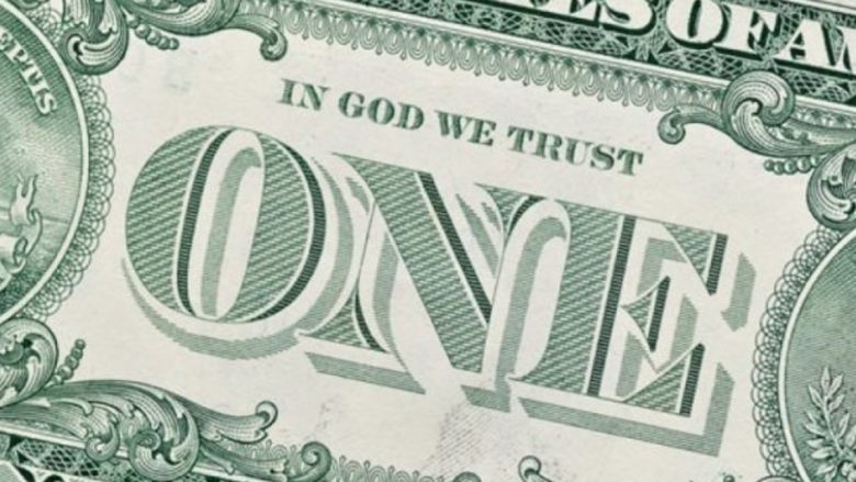 A e dini pse në dollarin amerikan shkruan “In God We Trust”?