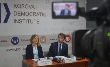 “Korrupsioni mbetet problemi më i madh i kosovarëve”