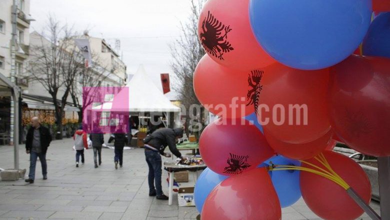 Prishtina “e veshur” nën petkun kuq e zi (Foto)