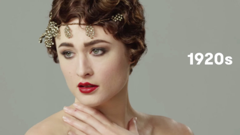 Ndryshimi i stileve të flokëve të bukurisë franceze gjatë 100 viteve, shikojeni videon 2-minutëshe (Video)