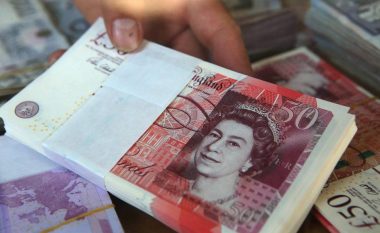 Britania do të ulë tatimet për tërheqjen e investitorëve