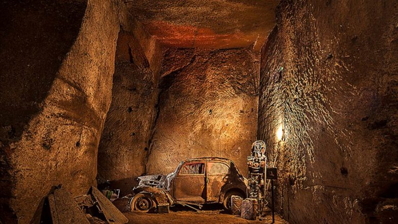 Brenda tunelit sekret të shekullit 19-të (Foto)