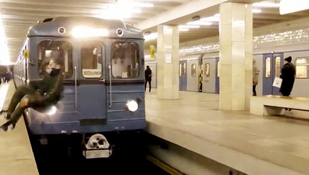 Moscow subway death stunt