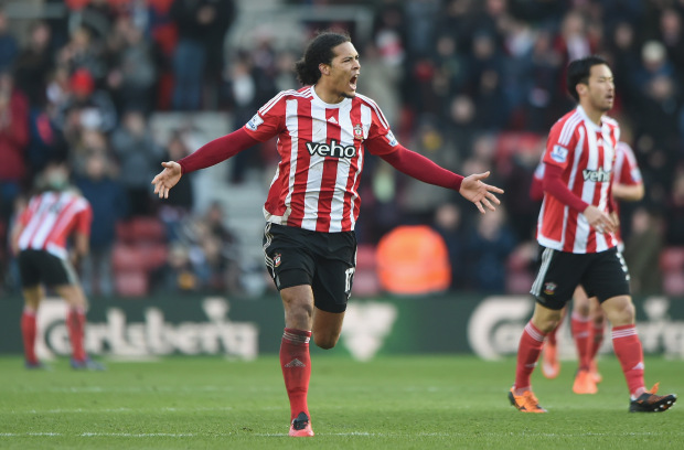 SOUTHAMPTON, ENGLAND - MARCH 05: Virgil van Dijk of Southampton celebrates scoring his team's first goal during the Barclays Premier League match between Southampton and Sunderland at St Mary's Stadium on March 5, 2016 in Southampton, England. (Photo by Tom Dulat/Getty Images)