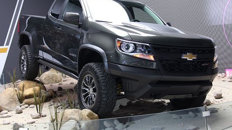 Chevrolet Colorado ZR2, një makinë e përkryer për terrene të vështira (Foto)