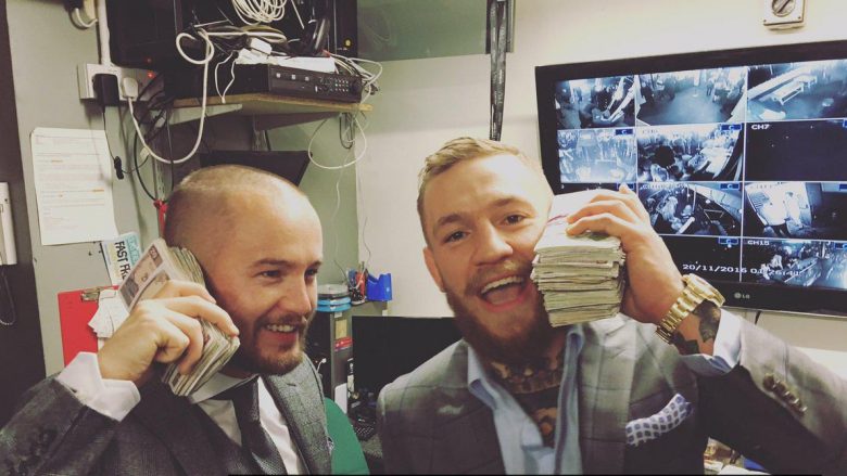 Klasike nga Conor McGregor, kështu tallet irlandezi në Twitter me urryesit e tij (Foto)