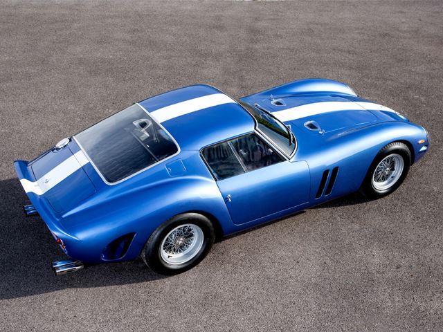 ferrari-i-prodhuar-me-1962-pritet-te-shitet-ne-ankand-per-56-milione-dollare-foto-3