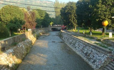 Tre kompani do të ndërtojnë digat e lumit Shkumbin në Tetovë
