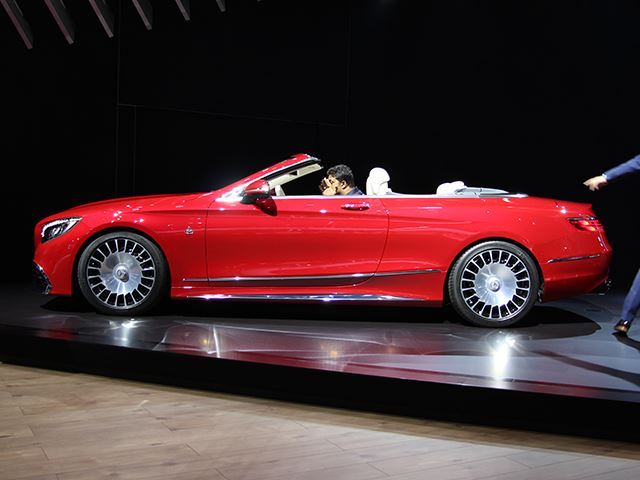 pas-shume-kohe-pritje-lansohet-mercedes-maybach-i-pare-foto-3