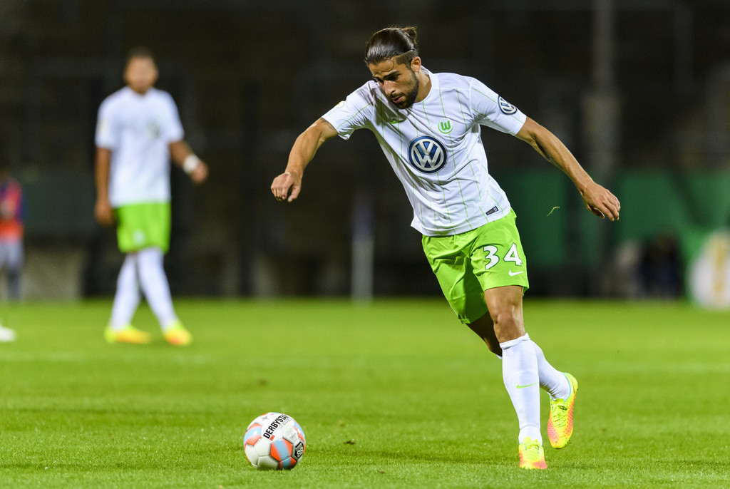 Ricardo Rodriguez gjatë një ndeshje me skuadrën e tij aktuale Wolfsburg