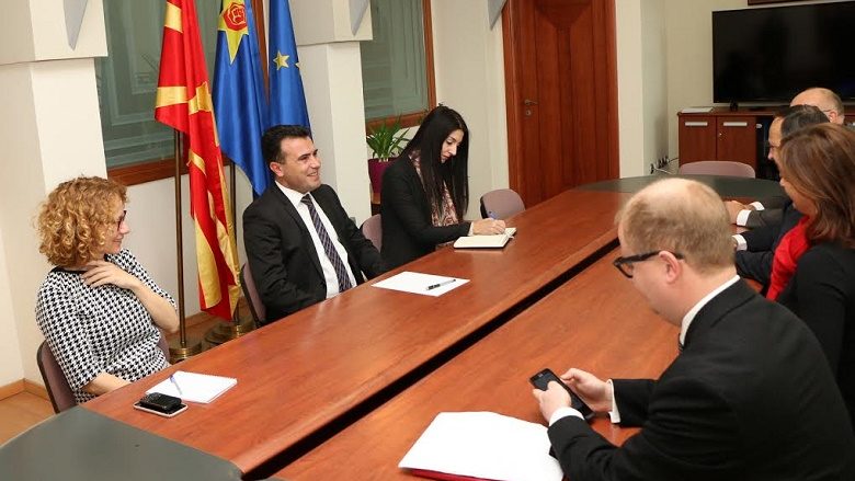 Zaev: Të rinjtë tanë po largohen nga vendi, kjo është sfida jonë (Video)