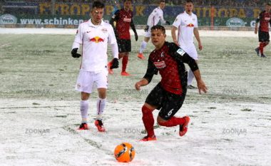 Shqiptari thotë se do t’ia shkaktojë humbjen e parë liderit të Bundesligës