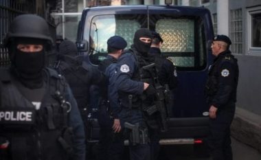 Policia e Kosovës: Arrestuam 19 persona që po planifikonin sulme terroriste