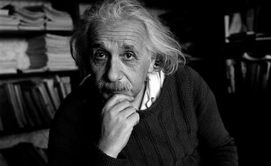 Shitet letra e nënshtruar nga Einsteini