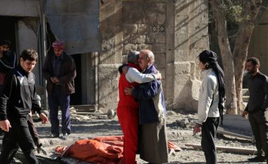 Në Aleppo vriten edhe fëmijë, mbyllen spitalet