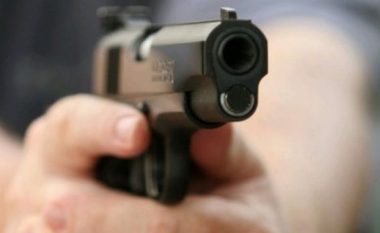 Gjuajtje me armë në Gjakovë, lëndohet një person
