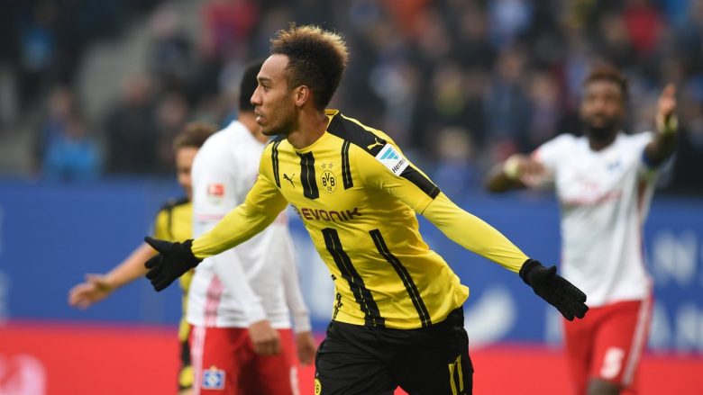 ‘Çmendet’ Aubameyang, kompleton het-trikun në pjesën e parë për 27 minuta (Video)