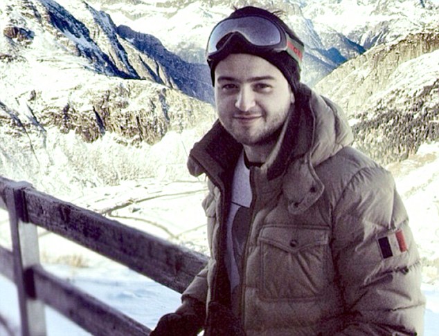 Veturën e drejtonte 23-vjeçari Azer Yagubov, i cili po ashtu e ka humbur jetën 