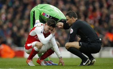 Hector Bellerin mungon katër javë