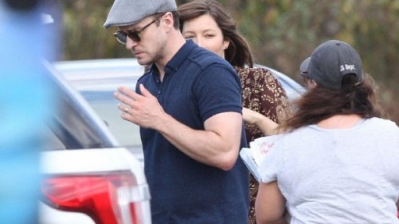 Timberlake më nuk duron, i shkon gruas në sheshxhirim për një puthje (Foto)