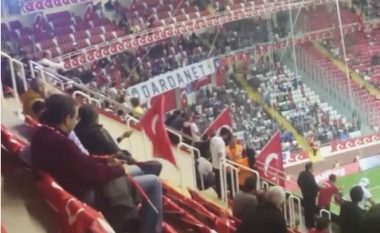 Dardanët tashmë kanë filluar festën në stadium (Video)