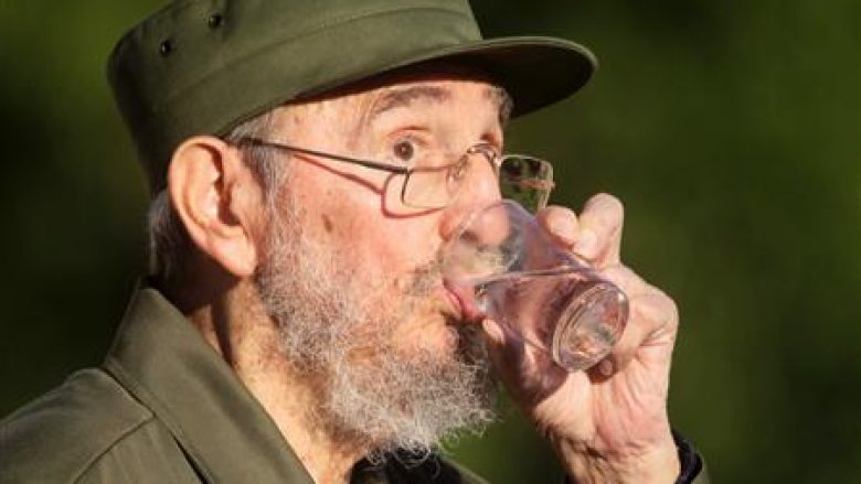 Çfarë ka thënë Castro, për rakinë e Skraparit? (Video)