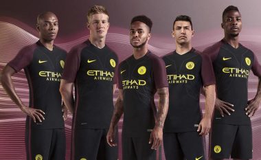 Sponsori i ri i Barcelonës i kërkoi Manchester Cityt të vishet me fanella të kuqe!