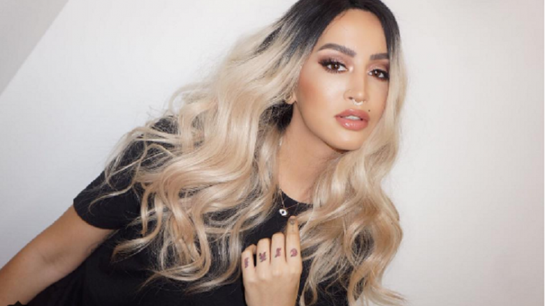 Dafina Zeqiri fshin shumicën e videoklipeve në YouTube! (Foto)