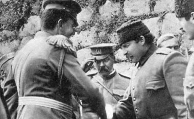 Esat Pasha: Jam gjeneral turk, kam bërë zijafet me serbët në Lezhë, Evropa të mos interesohet për Shqipërinë