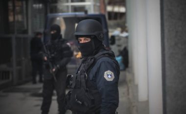 Kosova forcon luftën kundër terrorizmit