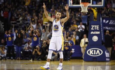 Rekord në NBA: Shikoni 13 trepikëshat e të pandalshmit Stephen Curry (Video)