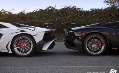 Lamborghini Aventador vazhdon të jetë modern, ndërsa këto rrota me porosi e bëjnë akoma më atraktiv (Foto)