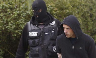 Policia franceze arrestoi liderin e ETA-s