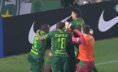 Momenti epik kur Chapecoense arrin finalen falë portierit i cili vdiq në spital duke pyetur për shokët e skuadrës (Video)