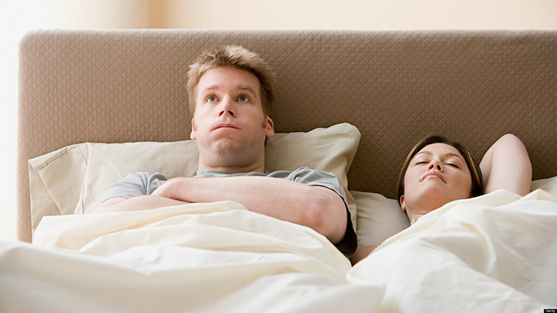 Botë e çuditshme e mjekëve: Mos ndani shtratin me partnerin