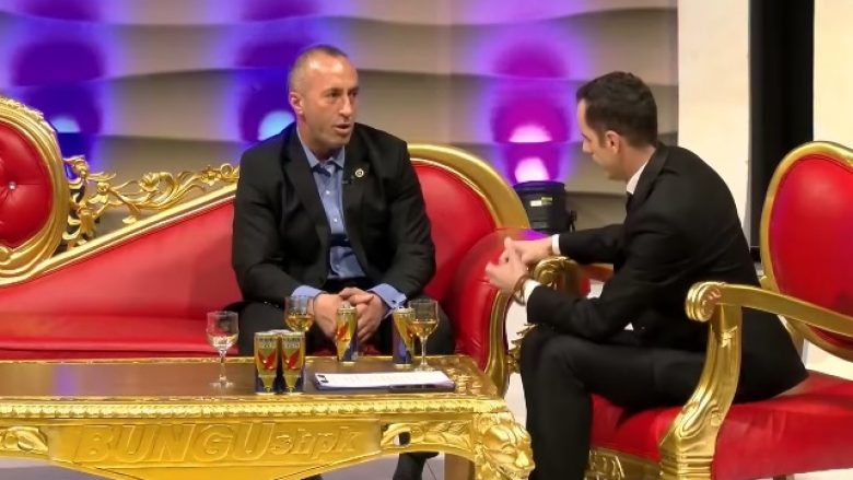 Ramush Haradinaj i dëgjon me ëndje këta këngëtarë të huaj (Video)