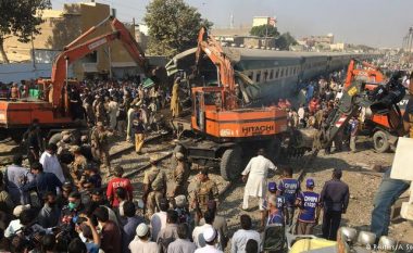 Aksident hekurudhor në Pakistan, 17 të vdekur