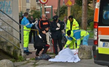 Rusi vret me thikë shqiptarin në Itali (Video)