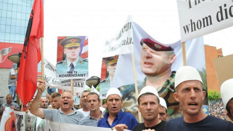 Skenderaj proteston kundër dënimit të luftëtarëve të UÇK-së