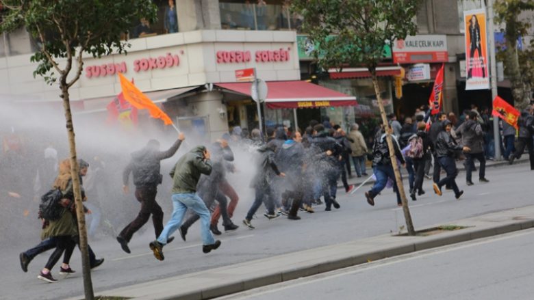 Protesta në Stamboll