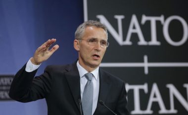 Stoltenberg: Nuk mund të ketë anëtarësim në NATO pa zgjidhjen e çështjes së emrit (Video)