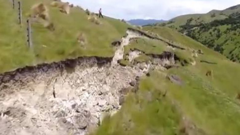 Forca shkatërruese e tërmetit: Pamje të kapura me “drone” në Zelandën e Re (Video)/
